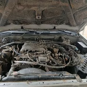Nissan Pathfinder 2002