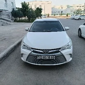 Toyota Camry 2016
