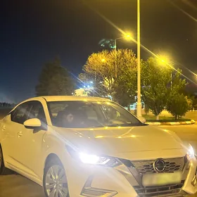 Nissan Sentra 2021