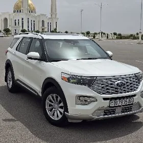 Ford Explorer 2021