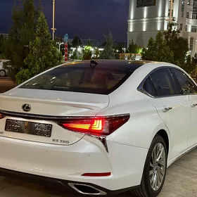 Lexus ES 350 2025