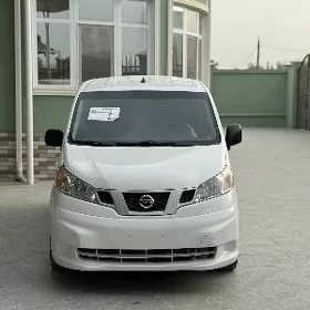 Nissan NV200 2021