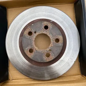 corolla baraban disk