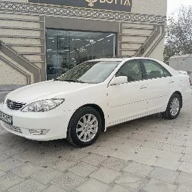 Toyota Camry 2005