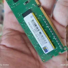 DDR3  2GB 1333 Mgz
