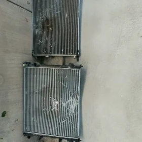 Radiator Highlander 23y