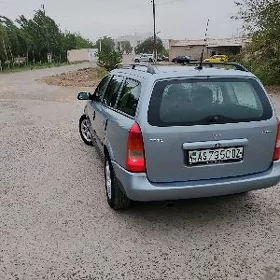 Opel Astra 2005