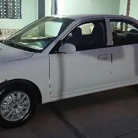 Kia Sephia 2001