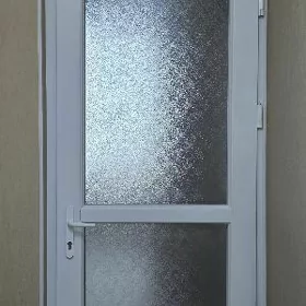Дверь