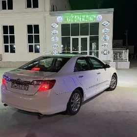 Toyota Camry 2012