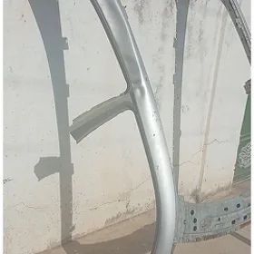 krysa stoyka w 210 mersedes