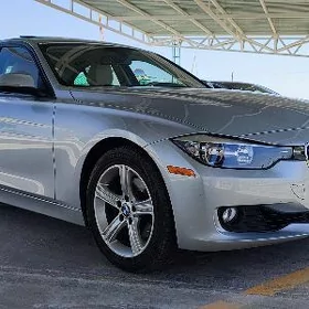 BMW F30 2012