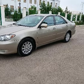 Toyota Camry 2003
