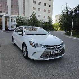 Toyota Camry 2016
