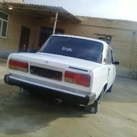 Lada 2107 2000