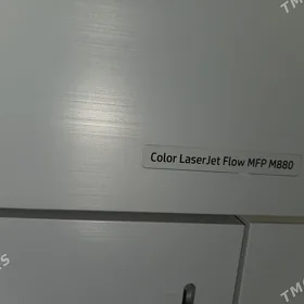 HP Color Laser jet Flow M880