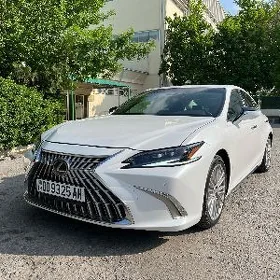 Lexus ES 350 2022