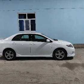 Toyota Corolla 2010