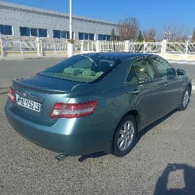 Toyota Camry 2010