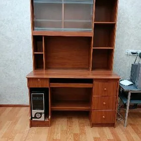 книжный и комп стол