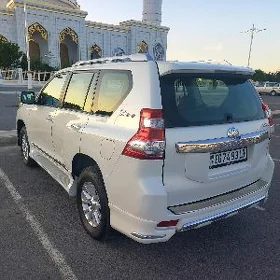 Toyota Land Cruiser Prado 2015