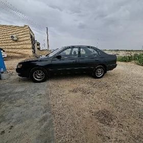 Toyota Corona 1995