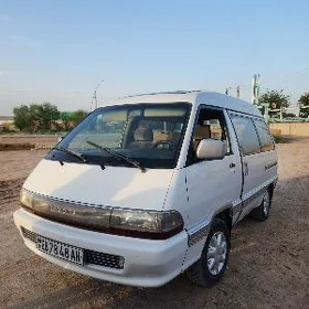 Toyota Town Ace 1990