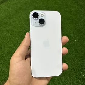 iPhone 15 ozi