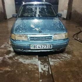 Opel Vectra 1991