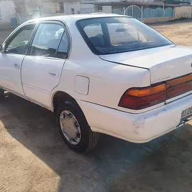Toyota Corolla 1992