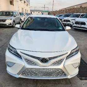 Toyota Camry 2020