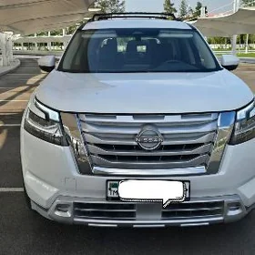 Nissan Pathfinder 2021