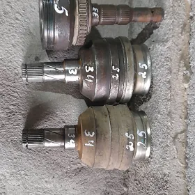 Granat Opel bölek içki-daṣky.