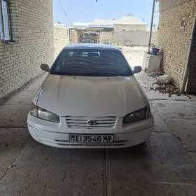 Toyota Camry 1997