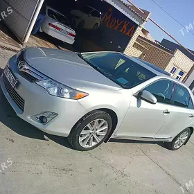 Toyota Camry 2012