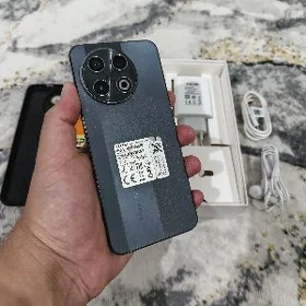 Tecno Spark 30pro 16/128gb