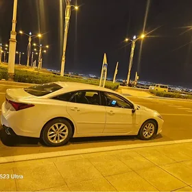 Toyota Avalon 2019