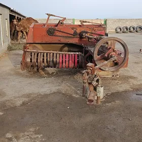 MTZ 80 2023