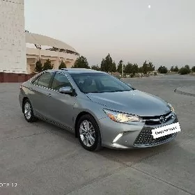 Toyota Camry 2015