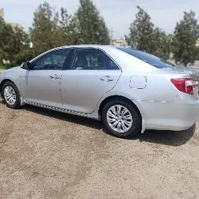 Toyota Camry 2013