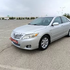 Toyota Camry 2010