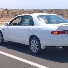 Toyota Camry 2000