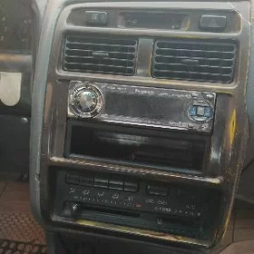 Toyota Corona 1996