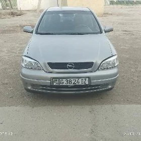 Opel Astra 2003