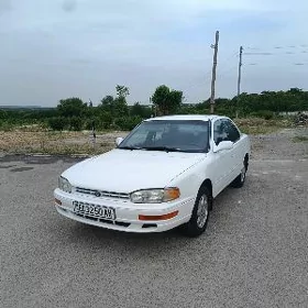 Toyota Camry 1993