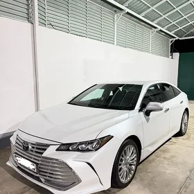 Toyota Avalon 2022