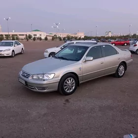 Toyota Camry 2001