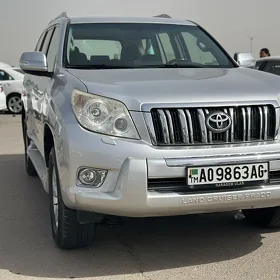 Toyota Land Cruiser Prado 2012