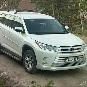 Toyota Highlander 2019