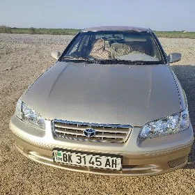 Toyota Camry 1999